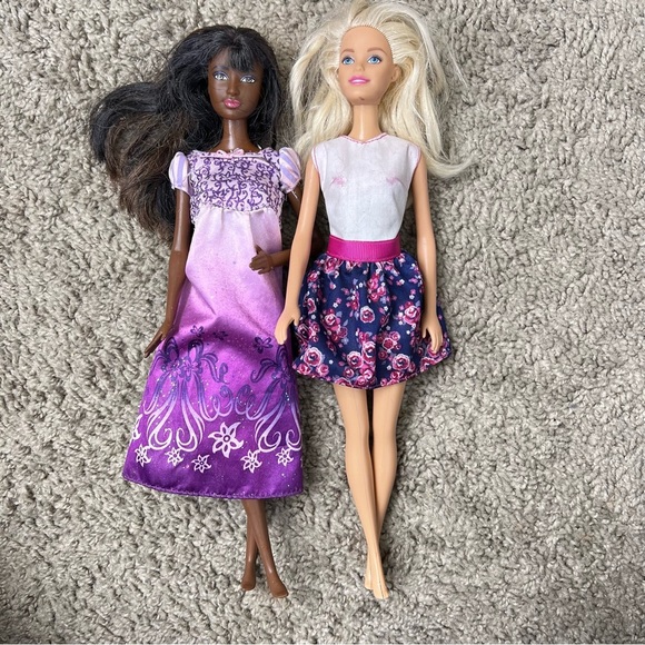 5/$25 Barbie doll toy - Picture 1 of 2